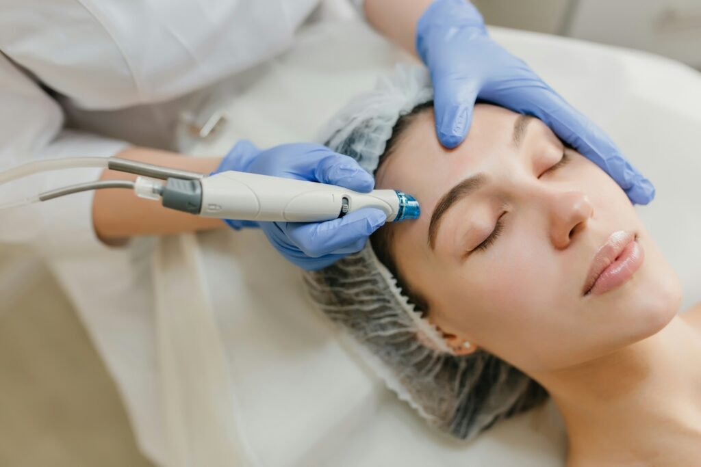 Painless mole removal laser treatment for skin pigmentation and beauty enhancement